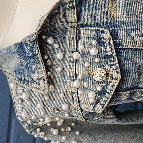 DB Studio Wifey Jean Jacket With Pearls Size Xs - Picture 2 of 6